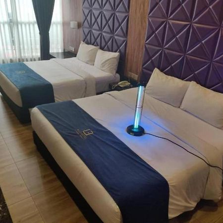 U3 Hotel Subang Jaya Exteriör bild