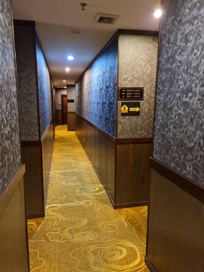 U3 Hotel Subang Jaya Exteriör bild