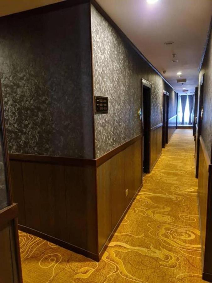 U3 Hotel Subang Jaya Exteriör bild